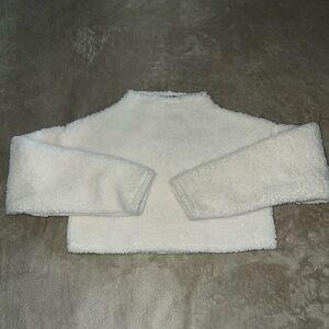 Forever 21 White Fuzzy Cropped Sweater